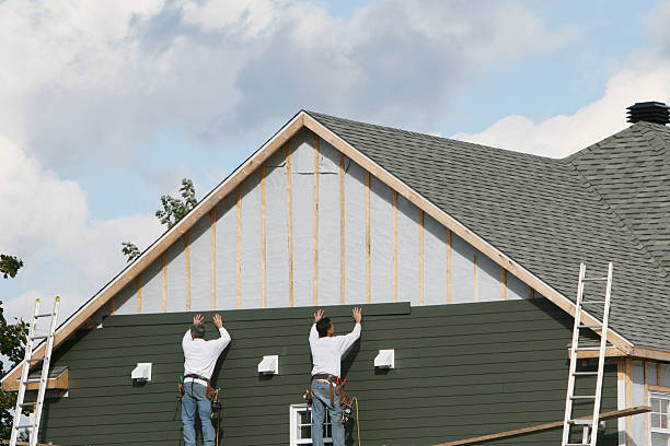 Professional Siding Replacement technician working in Line Lexington, PA