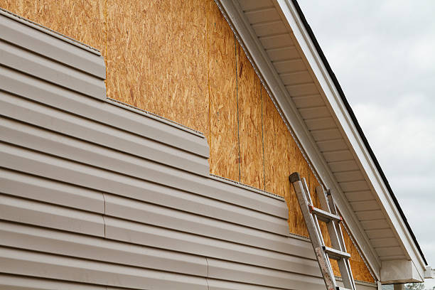 24/7 Emergency Siding Replacement experts in Line Lexington, PA